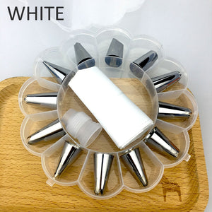 poche à douilles en silicone et ses 12 embouts inox