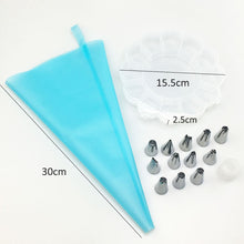 Charger l&#39;image dans la galerie, poche à douilles en silicone et ses 12 embouts inox