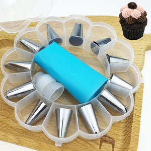 poche à douilles en silicone et ses 12 embouts inox
